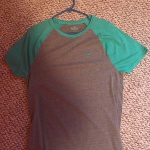 Hollister T-shirt never worn